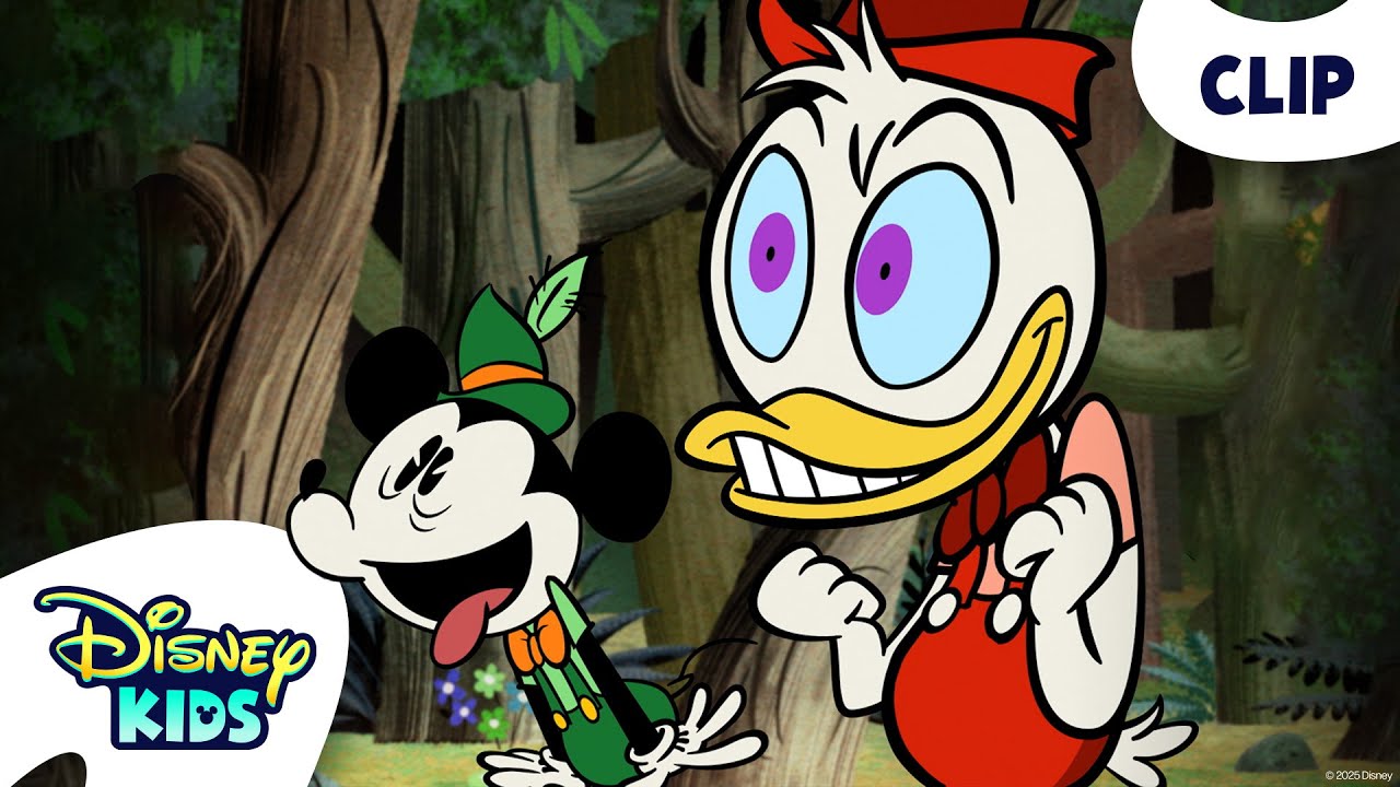 Granny's Spooky Pies! 🥧🫣😱 | Mickey & Friends | 