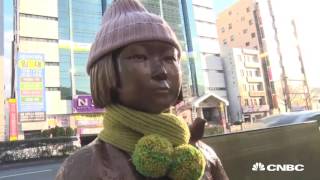 Mengapa Jepang menarik diplomatnya dari Korea Selatan terkait sebuah patung?