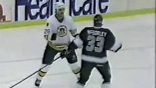 Marty McSorley vs Jamie Huscroft
