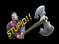 The double edged axe is STUPID!  -  Pop-culture weapons analysed