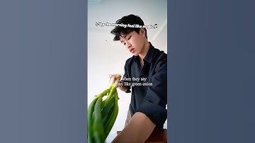 Thumbnail of Green onion cake from @kennysong  #shorts