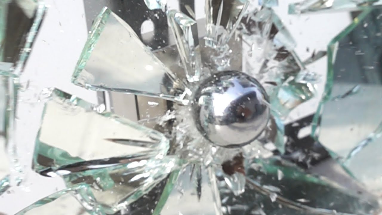 Magnet Smash in Slow Motion | Magnetic Games