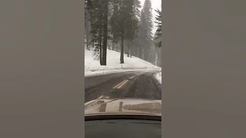 Yosemite snow storm