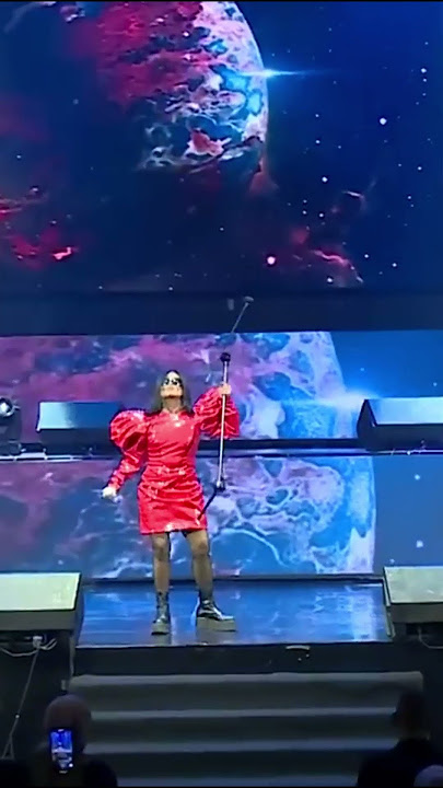 Atiek CB - Misteri illahi  Live di concert #musikeraku #atiekcb #misteriillahi