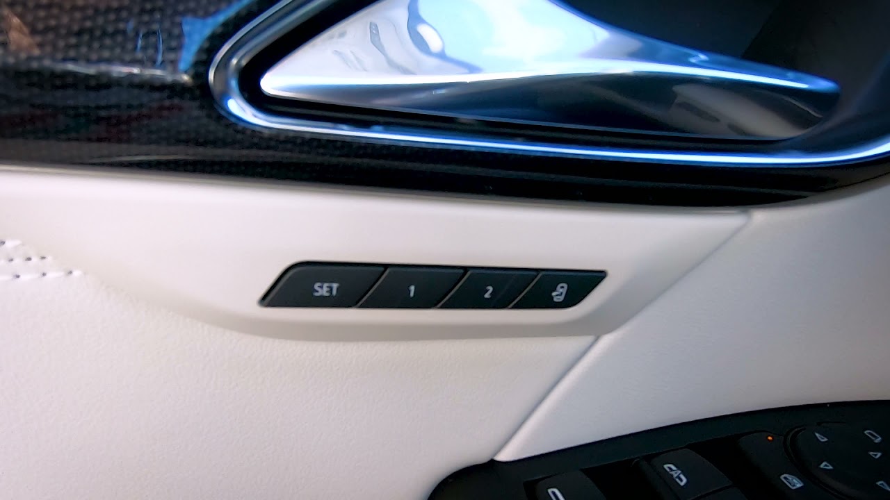 2021 Buick Envision / Memory Seat Feature