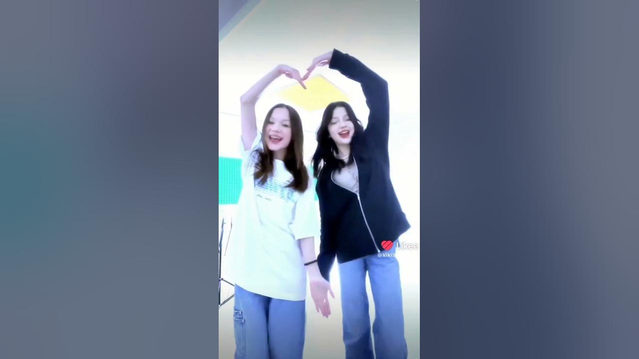 Viki Show😀 - YouTube