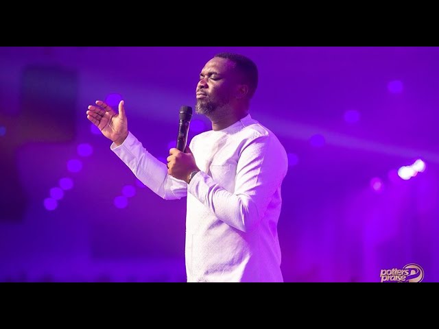 Joe Mettle’s powerful ministration at Potter's Praise class=