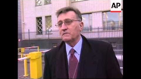 Milosevic car departs for prison, post trial comments