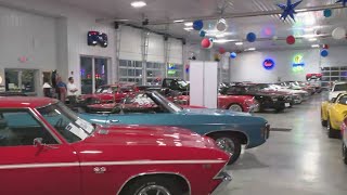 Kevin O'Neill is at Joe Basil checking out vintage cars