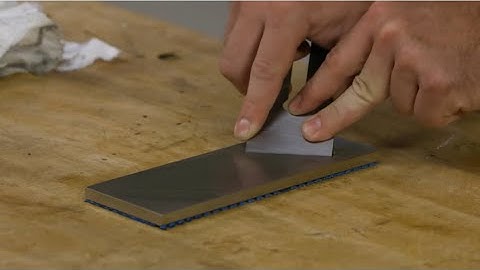 Sharpening with the James Barry Sharpening System from Titman Edge