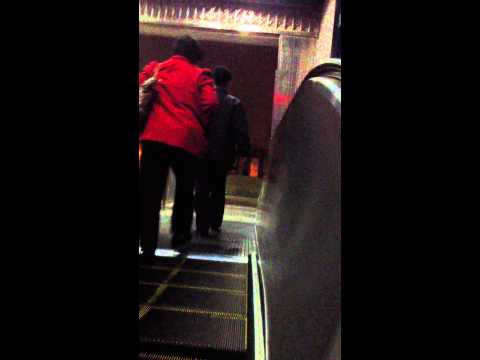 Escalator out of Wangjing Station