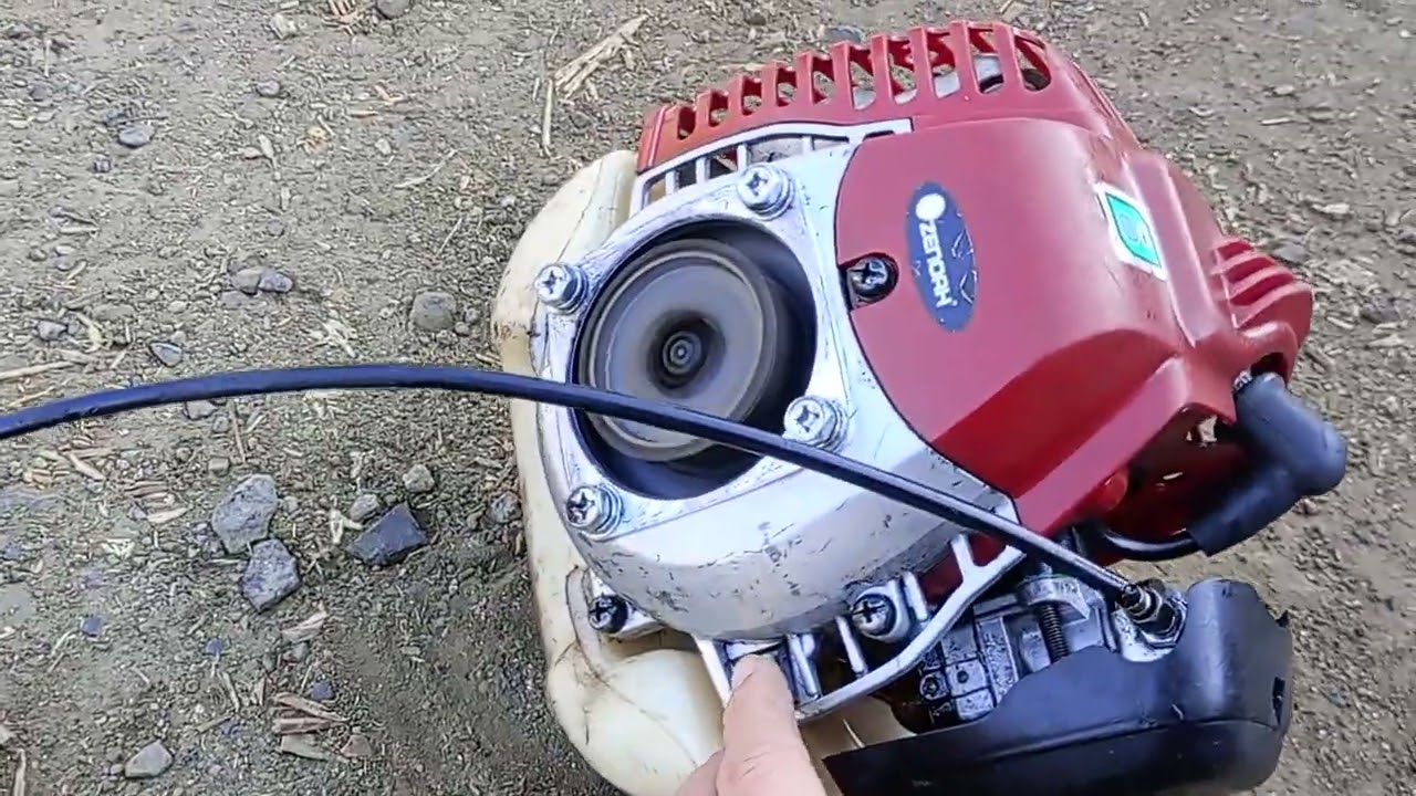 草刈機 ゼノア ZENOAH SGC2310EZ ？ 型式の記載がなく不明です
