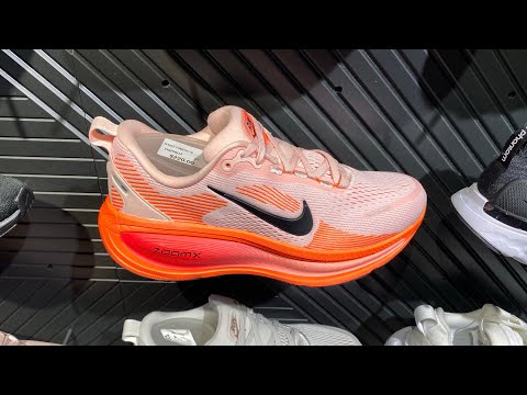 ◆正規品◆NIKE VOMERO 18 ATMOSPHERE BRIGHT CRIMSON(W)◆人気 hqdefault.jpg