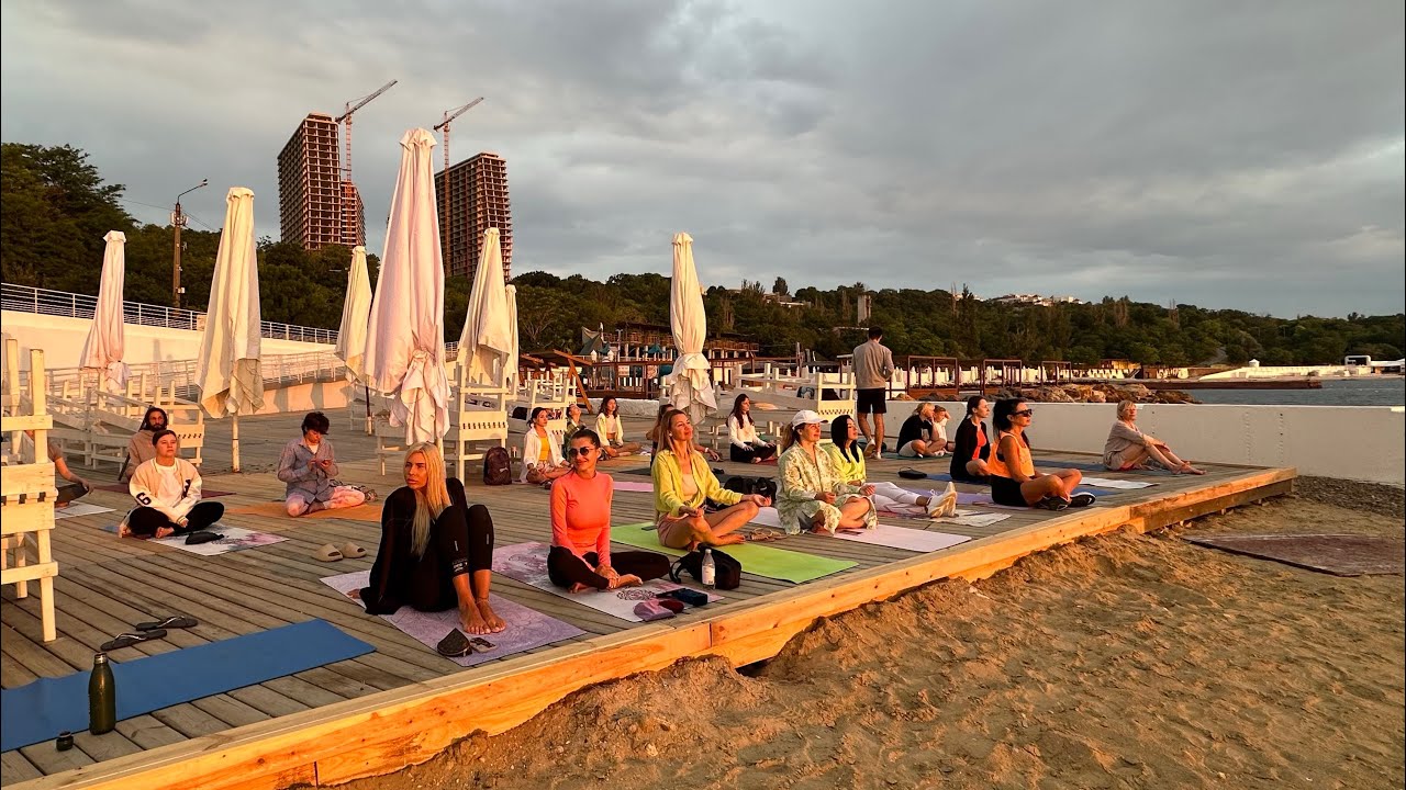 Сурья Намаскар. Включаем повтор на 12 кругов. Челендж на 21 день ...