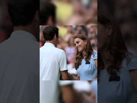 KATE MIDDLETON AND ROGER FEDERER TRAIN WITH WIMBLEDON BALL BOYS AND GIRLS #shorts