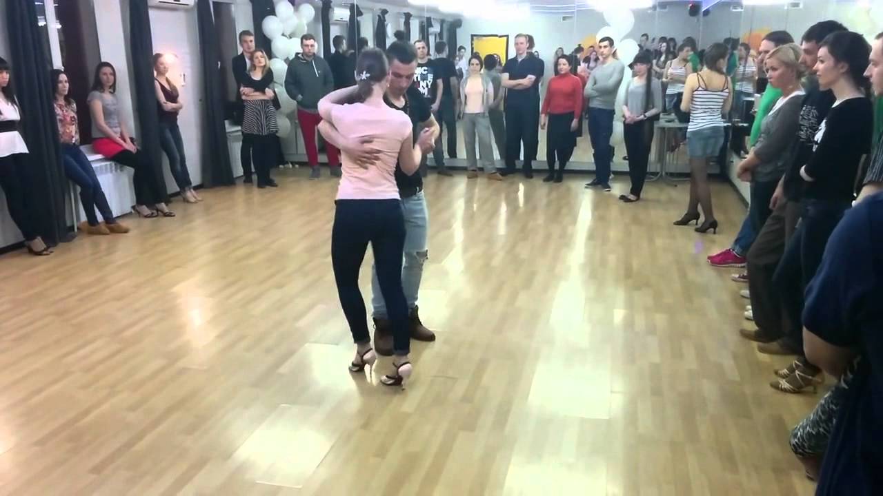 basic step of Kizomba (open lesson by Anton Praga) YouTube