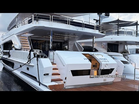 Touring 2025 Horizon FD100 Tri Deck Yacht