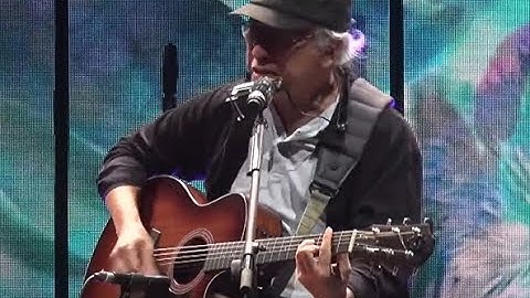 Iwan Fals - Esek Esek Uduk Uduk (Live)