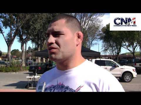 UFC Heavyweight Champion Cain Velasquez - Fighting...