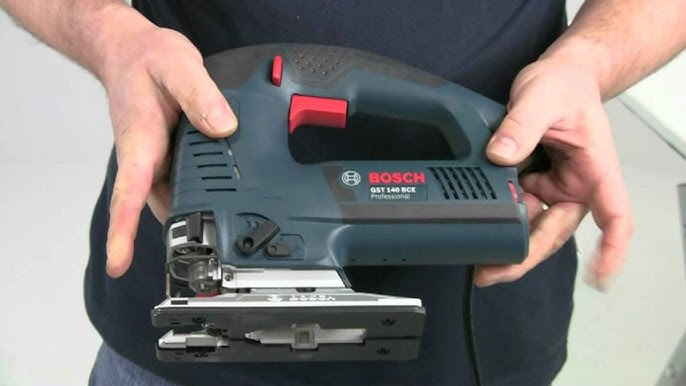 Bosch GST 150 BCE Jigsaw - YouTube