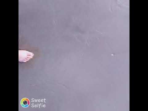 المشي على البحر