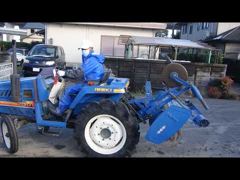 ISEKI　TU200