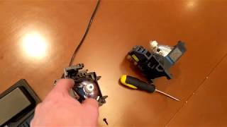 HOW TO CHANGE SONY PROJECTOR BULB VPL SERIES