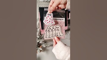 Behind the scenes of your online order (🎥: honeysheshome/TT)