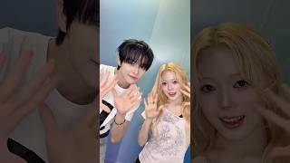 #KIIRAS #Doyeon 님과 1,2,3 POSE💥#CLOSEYOUREYES #클로즈유어아이즈#CYE #JEONMINWOOK #POSE @KIIRASofficial