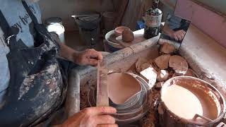 Throwing a small octagonal dish - May 17 with Simon Leach