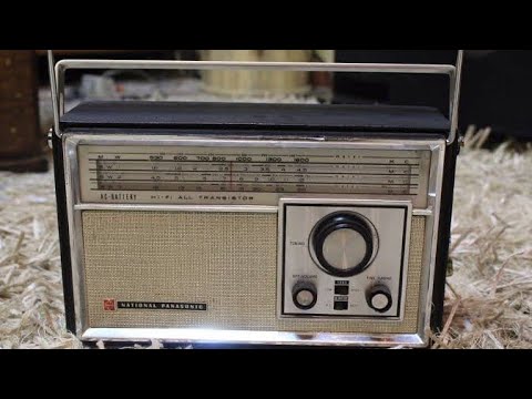 National panasonic R441b 1963s old vintage transister radio
