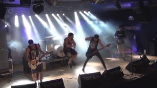 Celebrity FEARS AWAY Live - Never Surrender (Nafarcore III 2017) Wealth