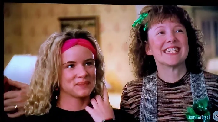 National Lampoon's Christmas Vacation (1989) Clark freaks out about his bonus