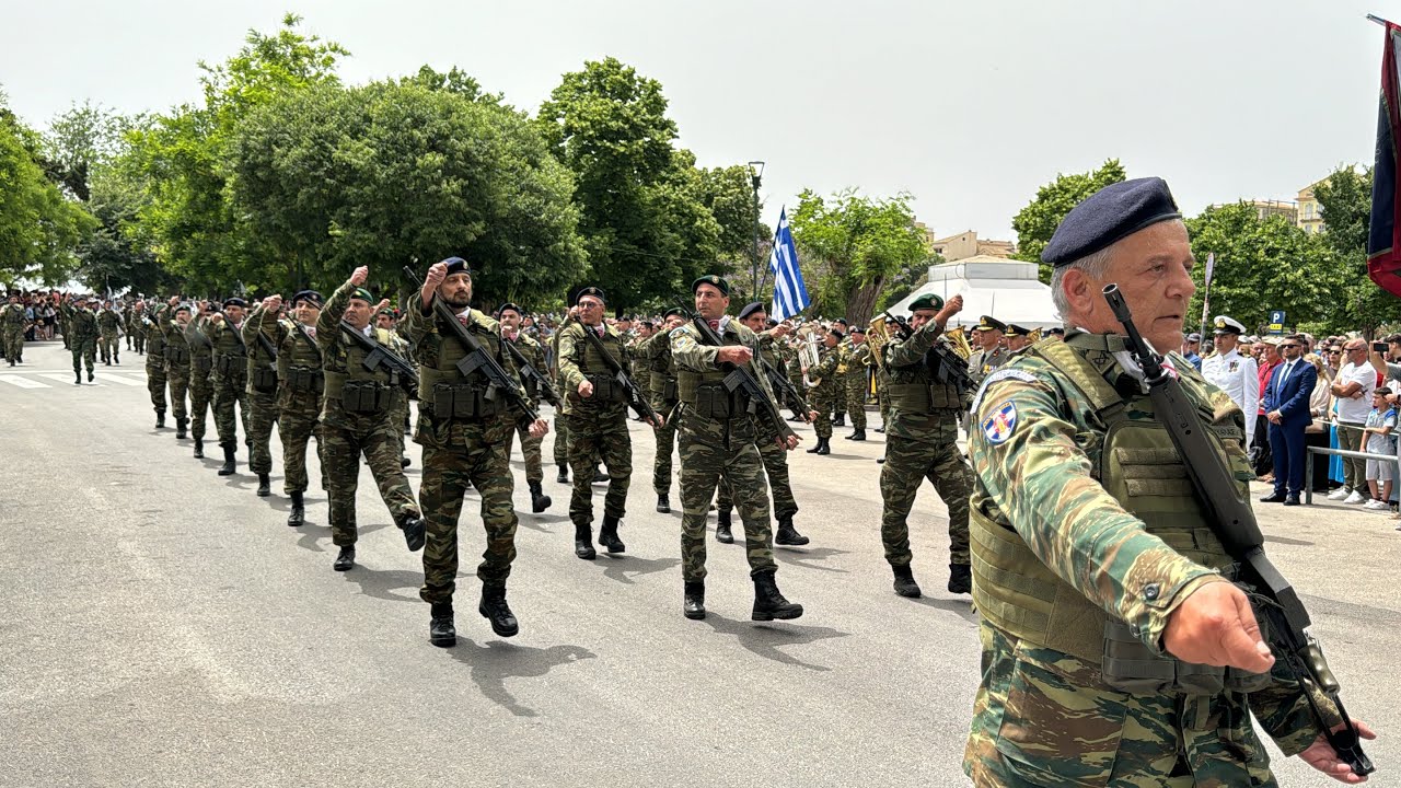 21 Μαΐου Κέρκυρα: Παρελαση στρατού ξηράς και σωμάτων ασφαλειας