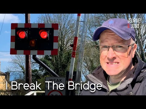 Vídeo: El pont giratori de Newcastle s'ha ensorrat?