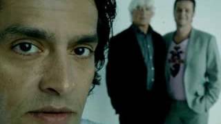 Everybody's talking The lucky one