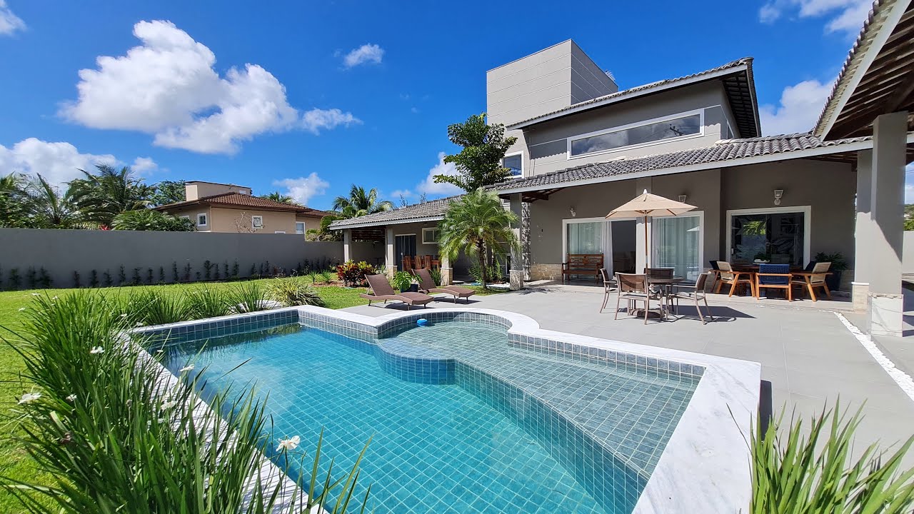 Maravilhosa casa Duplex, 3 suítes + Gabinete , 2 Espaço Gourmet, , Busca Vida, Camaçari, BA.