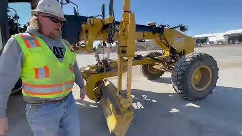 Grader weekly in depth inspection