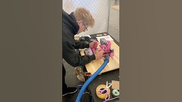 @colinfurze  tried the Compass CNC at Open Sauce 2025!  #thehandheldcnc #handheldcnc #cnc