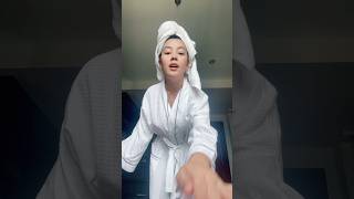 1 minute? #MaricarEsclamado #MaricarEManila