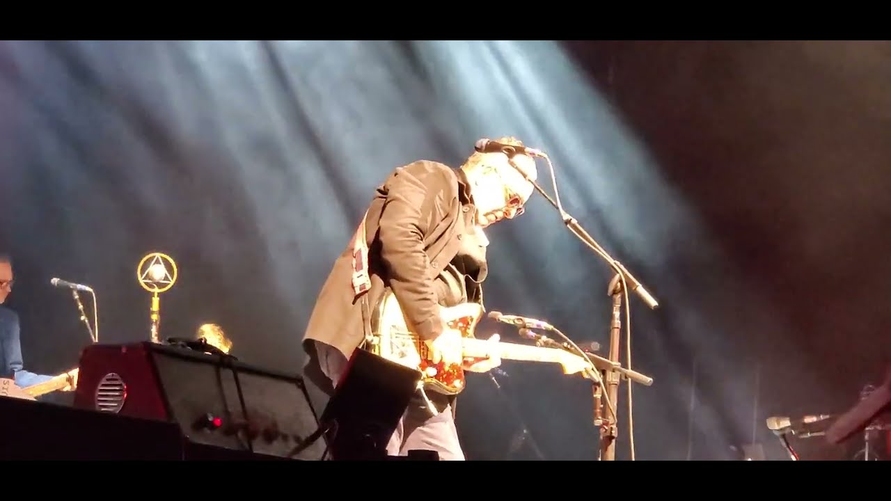 elvis-costello-the-imposters-newspaper-pane-greek-theater-june