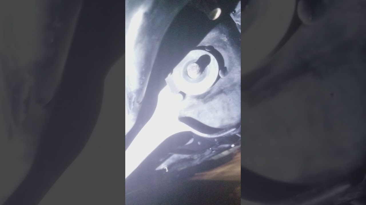 2005 Q45 Control Arm Removal