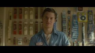 Ansel Elgort in paper towns