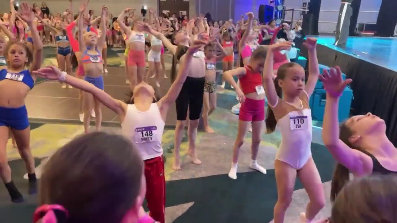 What Happens When 1000 Dancers Take Over RADIX?