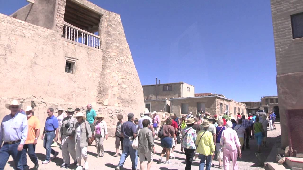 Acoma Sky City Cultural Center