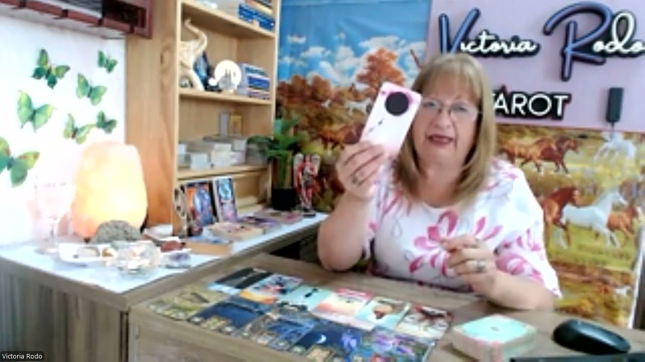 ESCORPIO.  TU INTUICION NO FALLA NUNCA!!!!! 2 AL 8 MARZO. VICTORIA RODO TAROT. 59894239682.