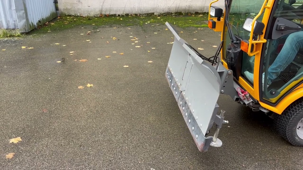 Redskapsbärare Stiga Titan 740 DCR