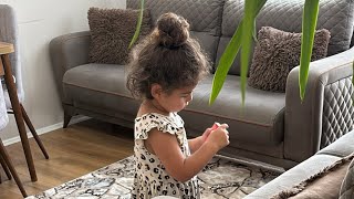 Mi̇ray Kuyucu Kı Canlı Yayında Dondurma Yi̇yor