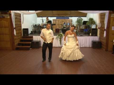 Carmen s Attila eskvi nyittnc, wedding dance