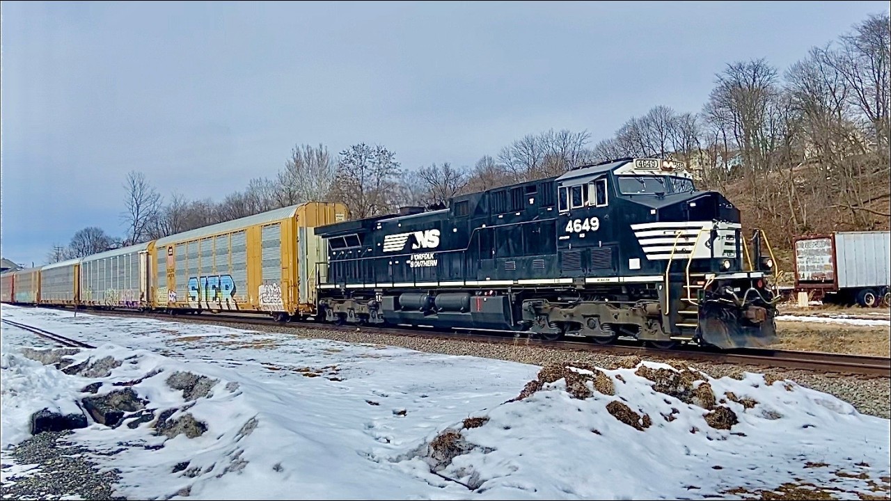 AC44C6M Leads with Cool Graffiti on NS 18N